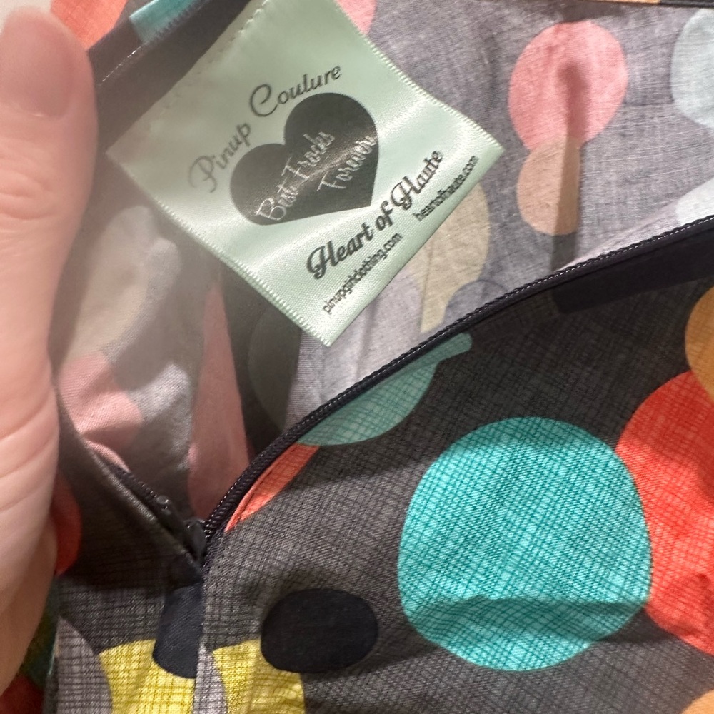 Heart of Haute/Pinup Couture Top and Polka Skirt - Picture 10 of 11